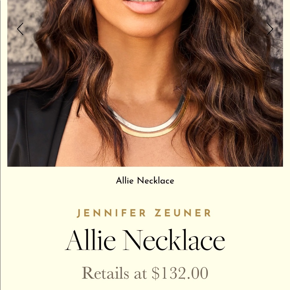 Brand new never worn herringbone gold necklace